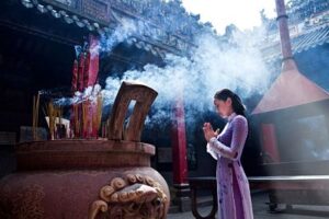 Di Chua Dau Nam Opt 5